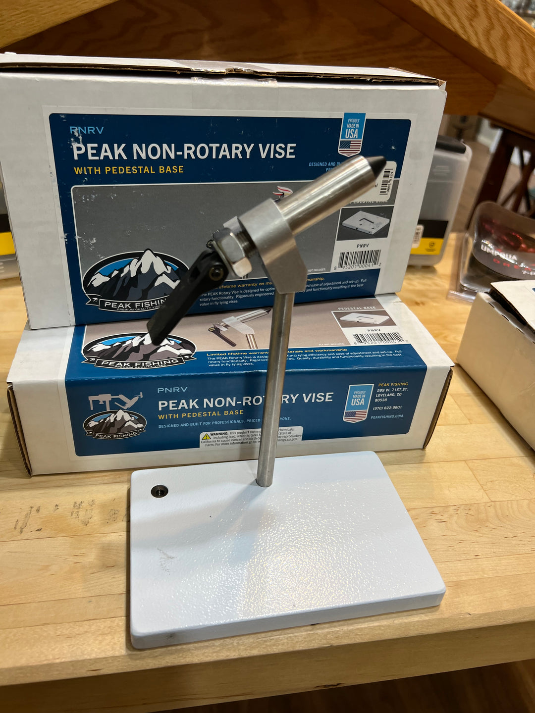 Peak Non-Rotary Vise W/Pedestal Base