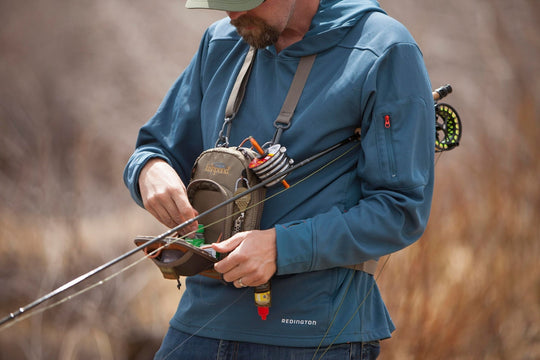 Fishpond San Juan Vertical chest pack -Sand/Saddle Brown